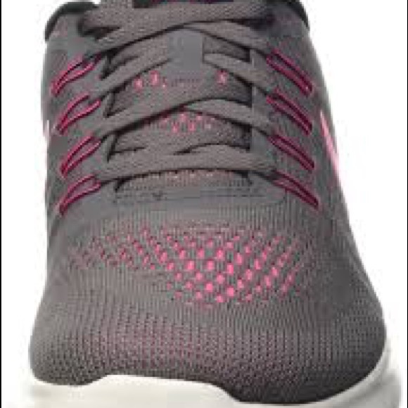 Nike Shoes - Nike Free RN Women's Training Shoes